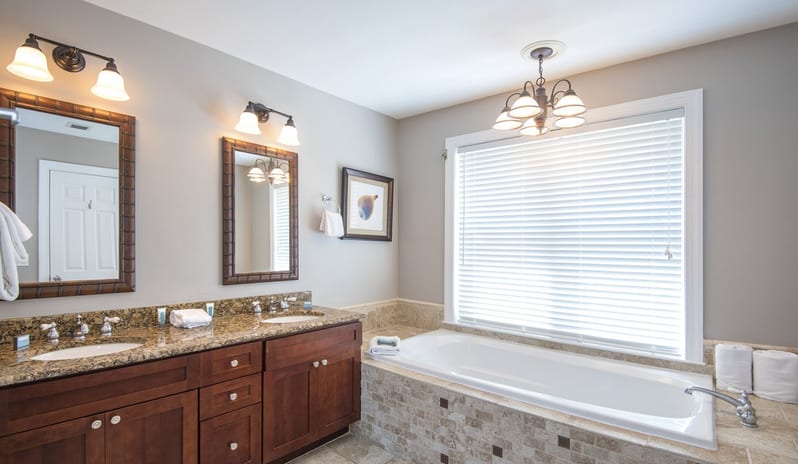Hawks Cay - Sanctuary Village Bathroom